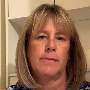 Meet your Posher, Angie